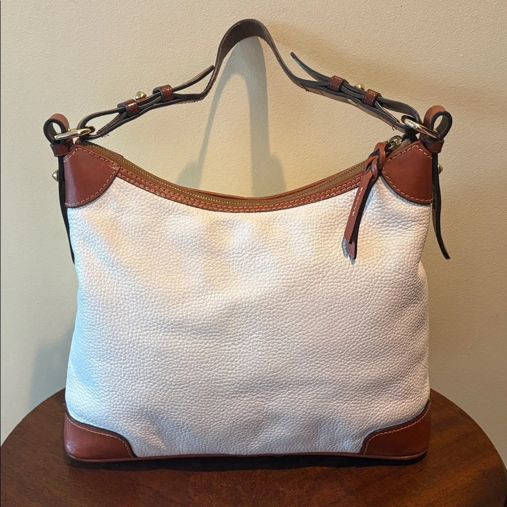 Dooney & Bourke Hobo Bag  Shoulder Bag  pebbled leather white/saddle brown trim